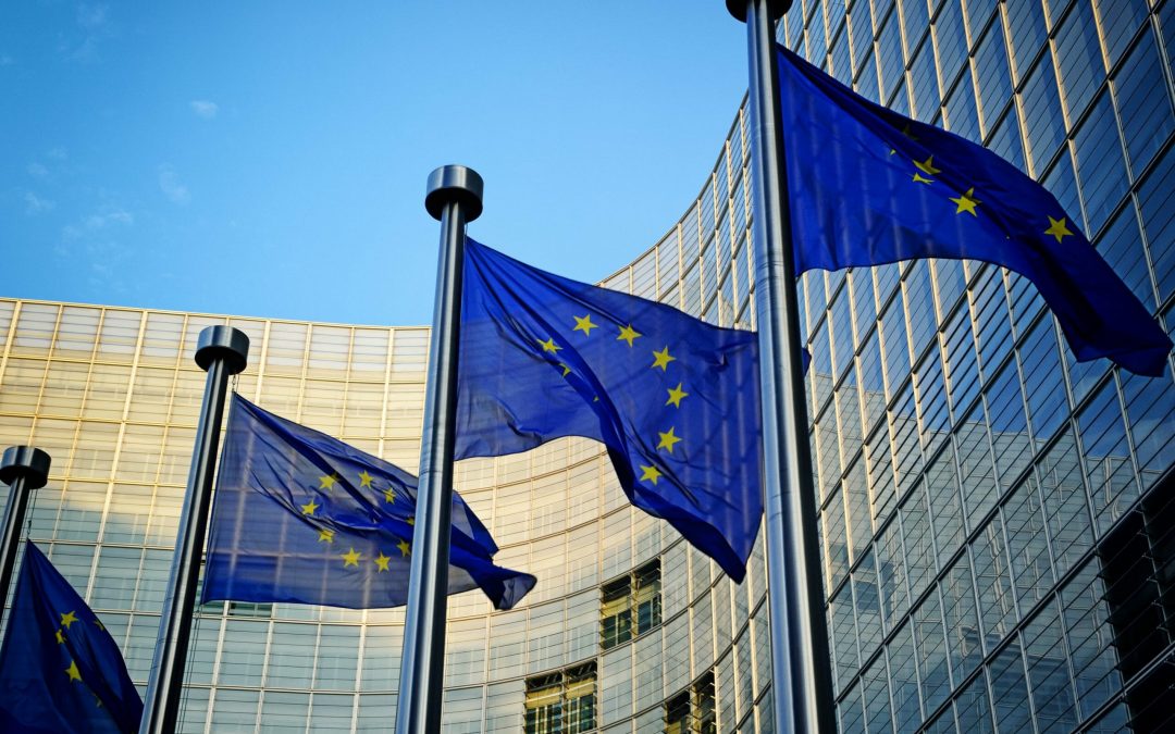 EU re-opens to 14 countries but continues to ban U.S. travelers